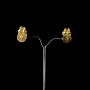 Kasu Stud Earrings Round Top