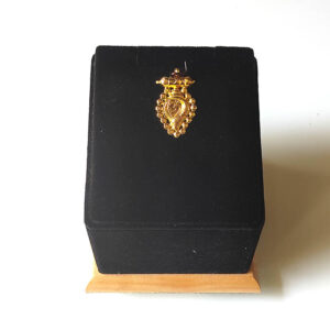 Wedding Locket Kerala Shanku Om Thali Ellasu Designed - Trending Gold Designed Thali Locket