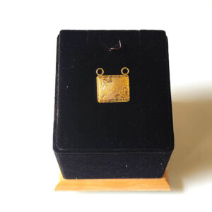 Malabar Special Square Shaped Pendent With Flower Design