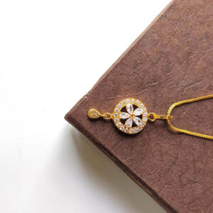 Women's Fashion Necklaces White American Diamond Stone Flower Designer Pendant Necklace with Box Chain for Daily Wear Jewellery