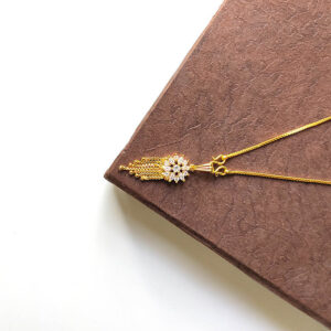 Eshana Round Pendant Necklace - Chain Hanging Round Stone Designer Pendant with Box Chain Necklace for Teenage Girls