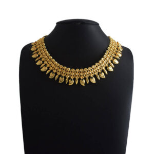 Maanga Mala Traditional  - Combination of Mango & Jasmin Bud with Green  Diamond  Neck Style
