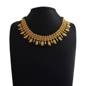 Maanga Mala Traditional  - Combination of Mango & Jasmin Bud with Maroon  Diamond  Neck Style